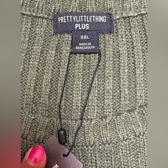 PrettyLittleThing Plus Sweater Size Khaki Cropped Knit XXL NWT - Picture 9 of 10